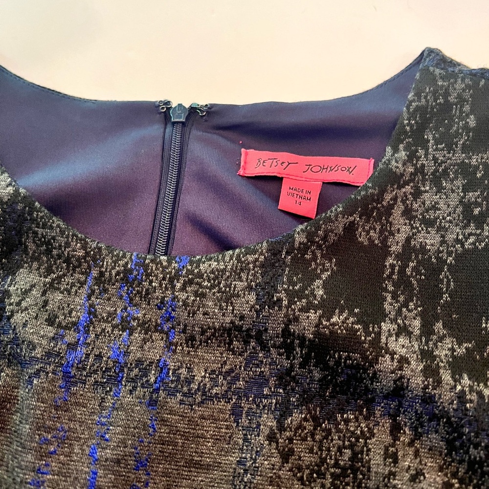 Betsey Johnson perfect dress for fall. - Picture 8 of 8